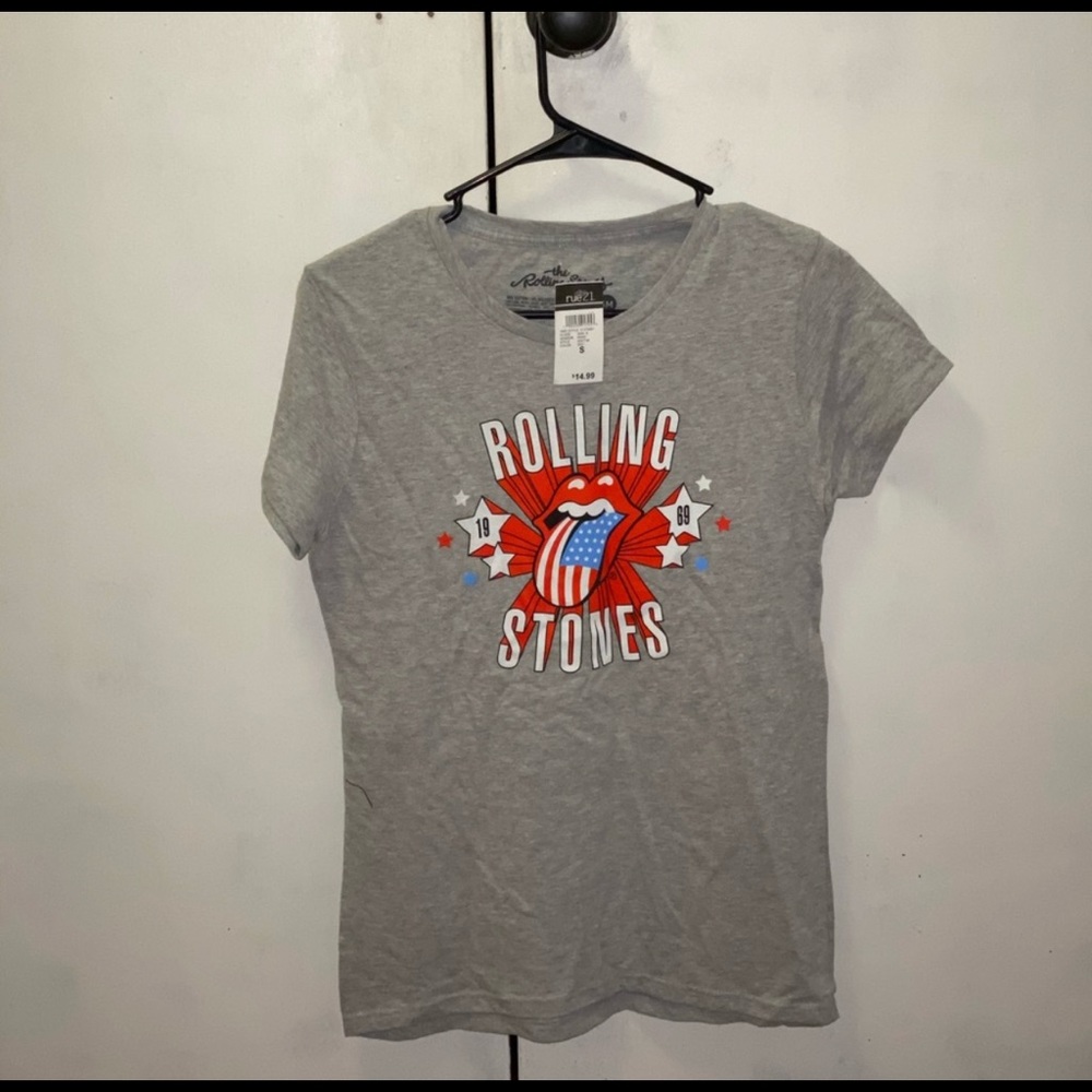 BRAND NEW ROLLING Stone’s t-shirt